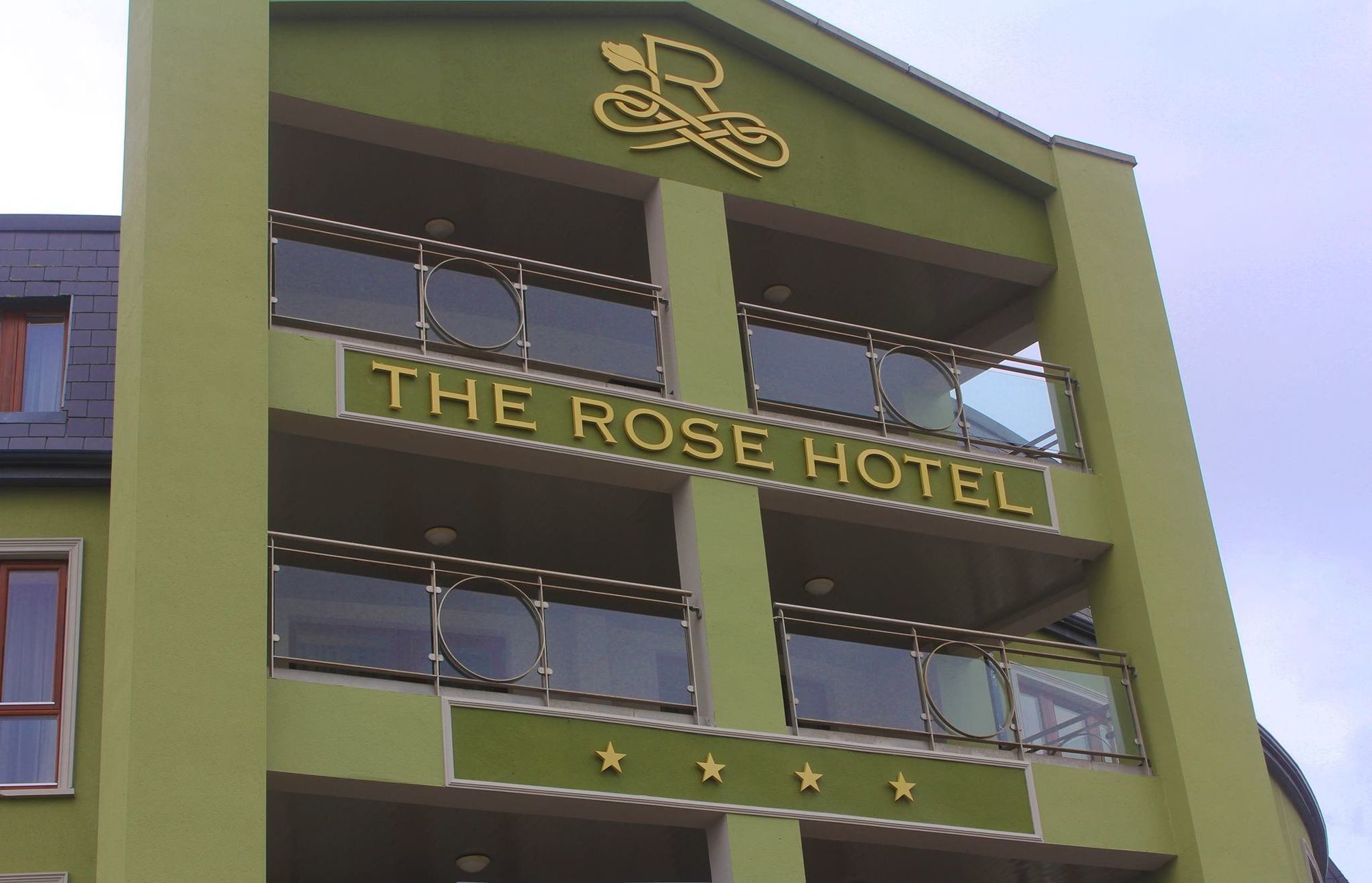טראלי The Rose Hotel מראה חיצוני תמונה